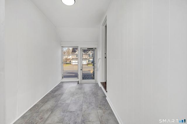 140 Shawmut Avenue, North Haven, CT 06473