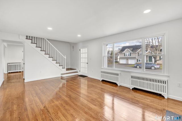 140 Shawmut Avenue, North Haven, CT 06473