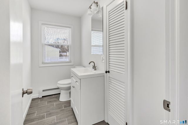 140 Shawmut Avenue, North Haven, CT 06473