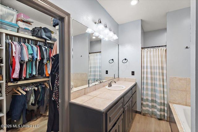 15 Ashland Avenue, Brandon, MS 39047