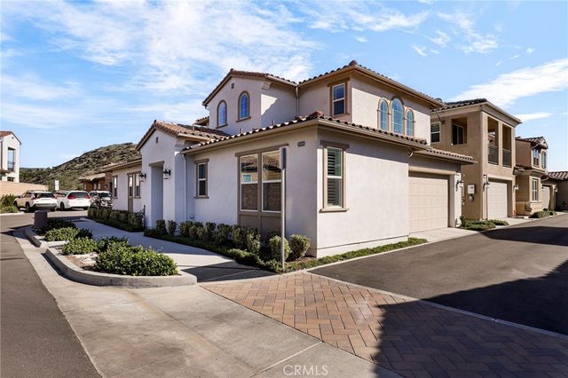 20506 Galloway Drive, Saugus, CA 91350