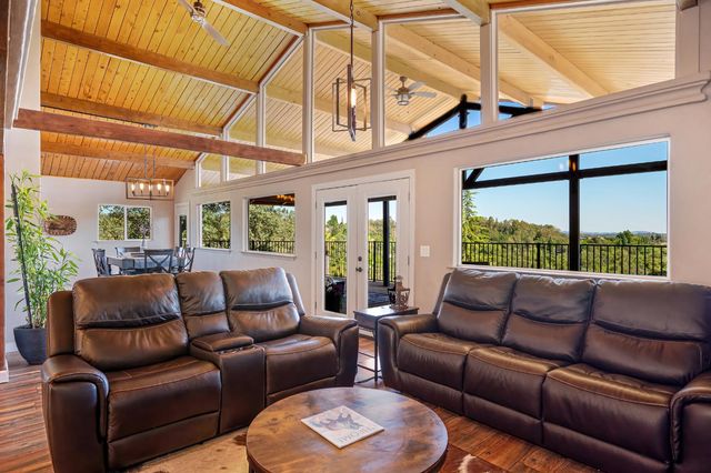5249 Abbott Rd, Penryn, CA 95663