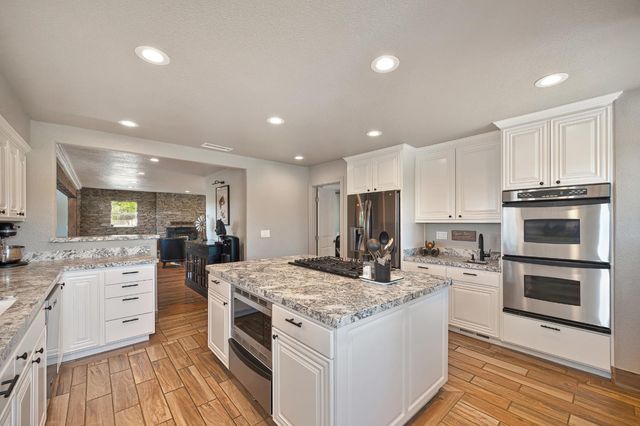 5249 Abbott Rd, Penryn, CA 95663