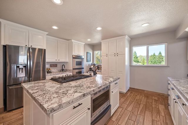 5249 Abbott Rd, Penryn, CA 95663