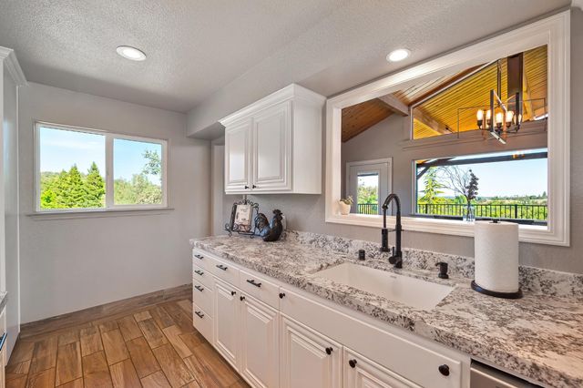 5249 Abbott Rd, Penryn, CA 95663