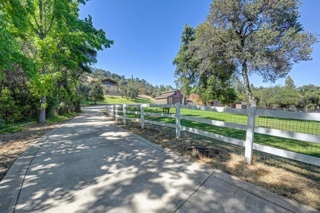 5249 Abbott Rd, Penryn, CA 95663