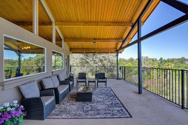 5249 Abbott Rd, Penryn, CA 95663