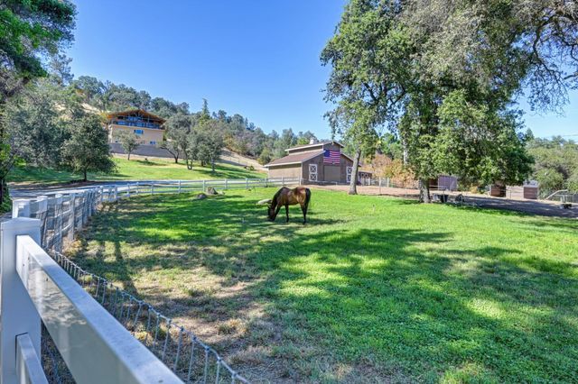 5249 Abbott Rd, Penryn, CA 95663