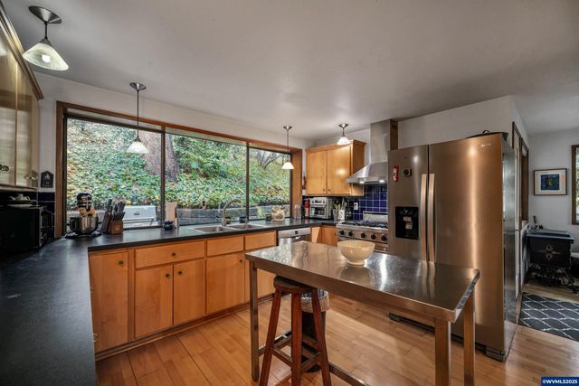 1140 Chandler Dr S, Salem, OR 97302