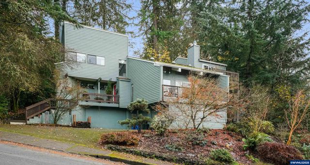 1140 Chandler Dr S, Salem, OR 97302