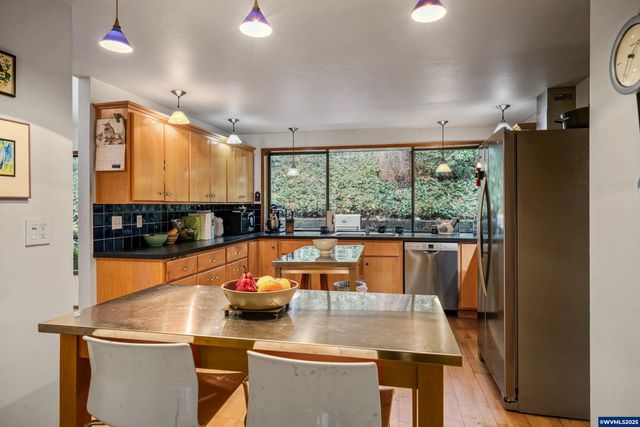 1140 Chandler Dr S, Salem, OR 97302