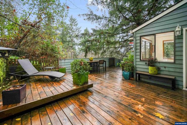 1140 Chandler Dr S, Salem, OR 97302