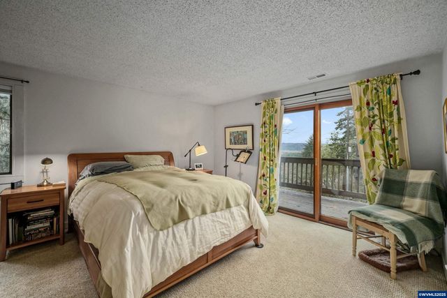 1140 Chandler Dr S, Salem, OR 97302