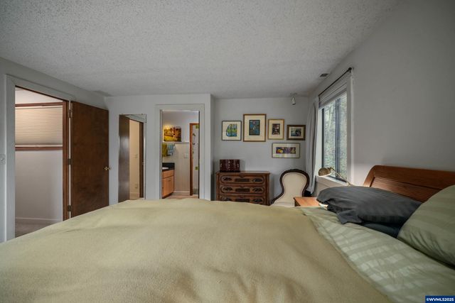 1140 Chandler Dr S, Salem, OR 97302