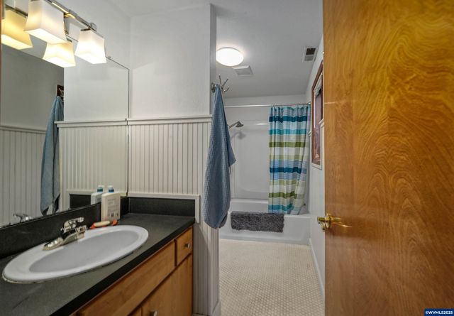 1140 Chandler Dr S, Salem, OR 97302