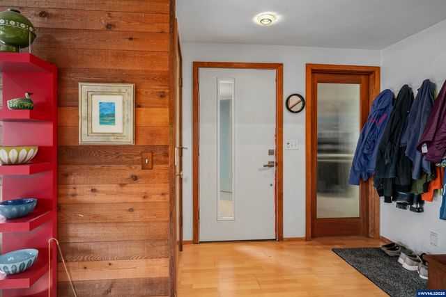 1140 Chandler Dr S, Salem, OR 97302