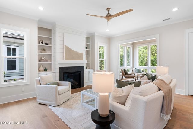 3852 Reserve Club Drive, Southport, NC 28461