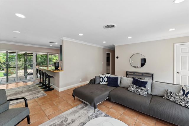 1111 SW 5th Street, Boca Raton, FL 33486