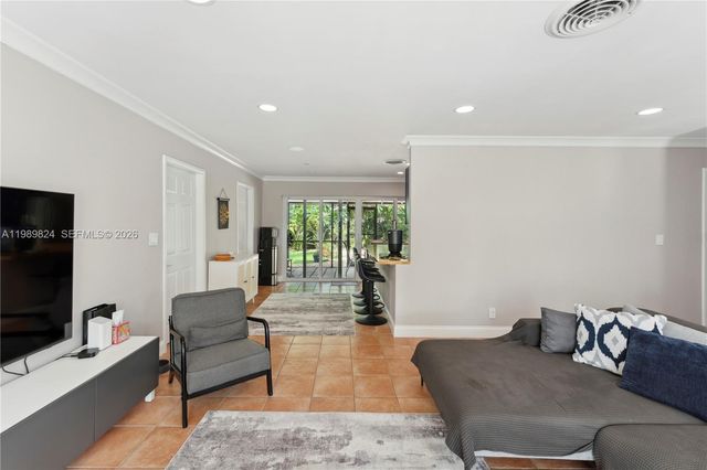 1111 SW 5th Street, Boca Raton, FL 33486