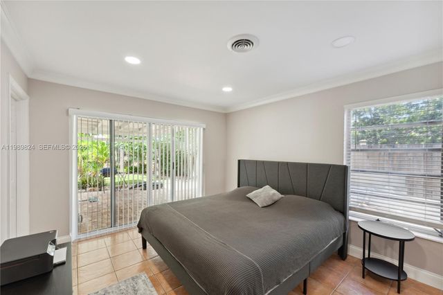 1111 SW 5th Street, Boca Raton, FL 33486