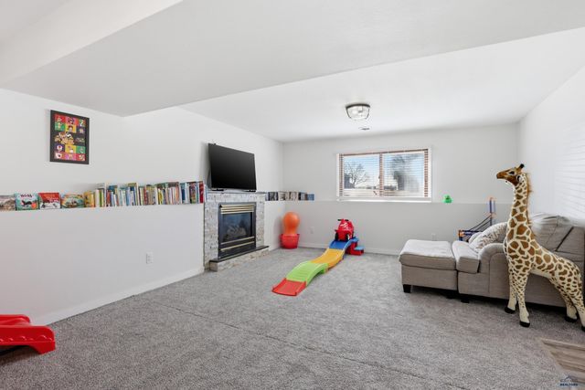 920 SYCAMORE, Rapid City, SD 57701