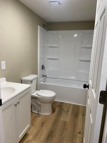 5186 Us-63, Cabool, MO 65689