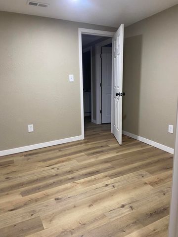 5186 Us-63, Cabool, MO 65689