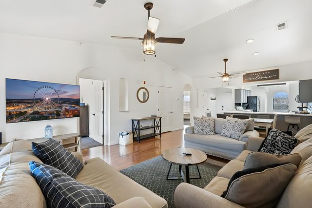 350 S Wildwood Drive 25, Branson, MO 65616