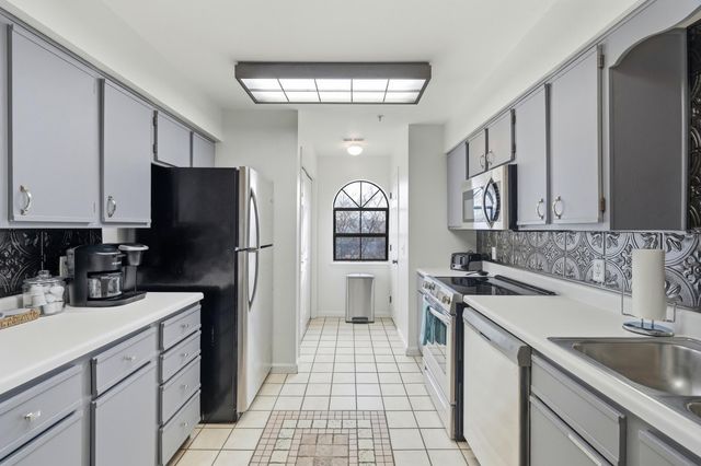 350 S Wildwood Drive 25, Branson, MO 65616