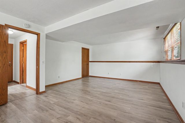 455 Tannin Court, Dubuque, IA 52003