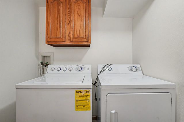 455 Tannin Court, Dubuque, IA 52003