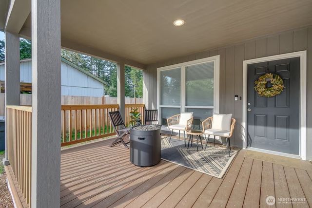 1906 197th Avenue SW, Lakebay, WA 98349