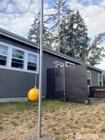 1906 197th Avenue SW, Lakebay, WA 98349