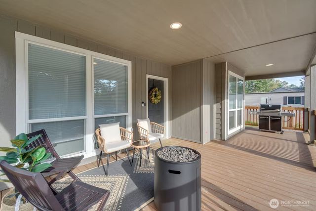 1906 197th Avenue SW, Lakebay, WA 98349