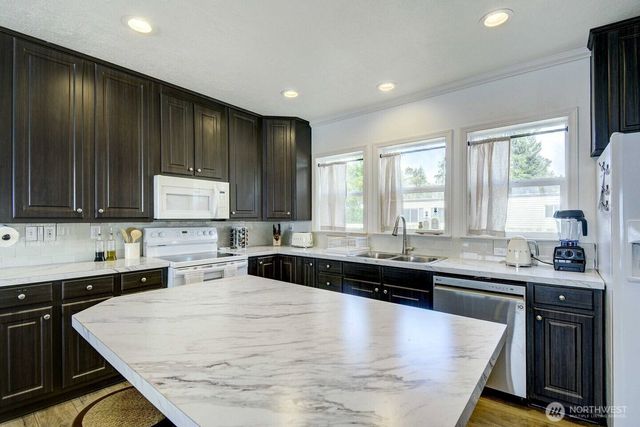 1906 197th Avenue SW, Lakebay, WA 98349