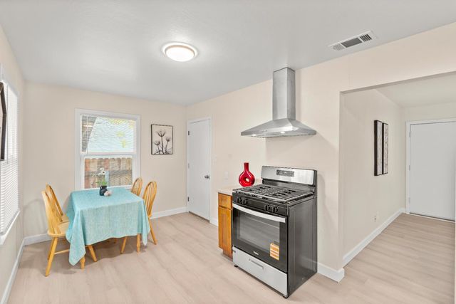 1419 38th Ave, Sacramento, CA 95822