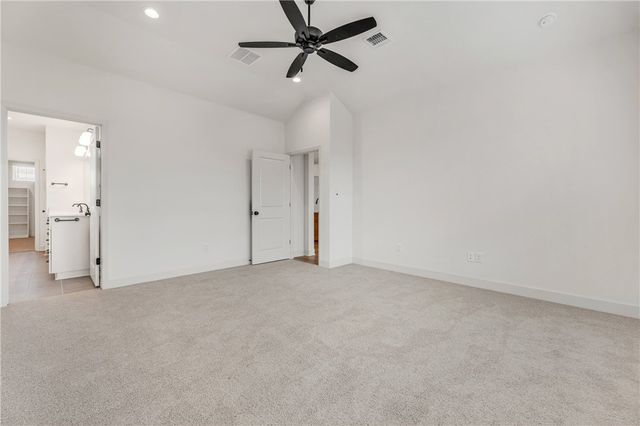 3565 Chantilly Path, Bryan, TX 77808