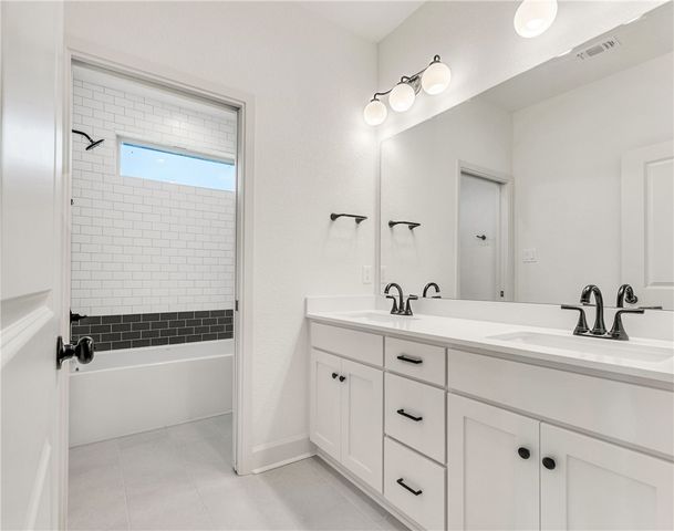 3565 Chantilly Path, Bryan, TX 77808