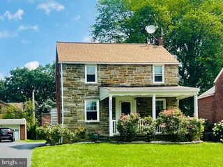 2209 E COUNTY LINE RD, Ardmore, PA 19003