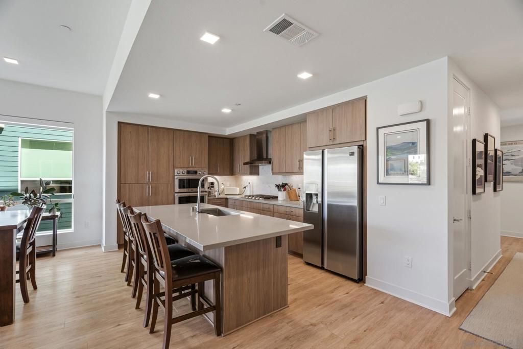 2450 Community Ln 14, San Diego, CA 92108 — photo 2