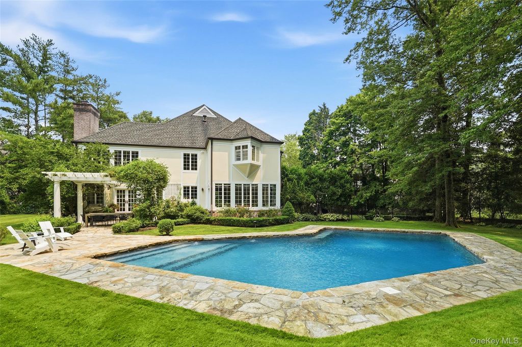 16 Hampton Road, Purchase, NY 10577 — exterior