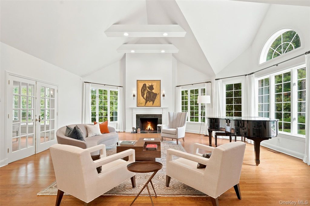 16 Hampton Road, Purchase, NY 10577 — photo 4