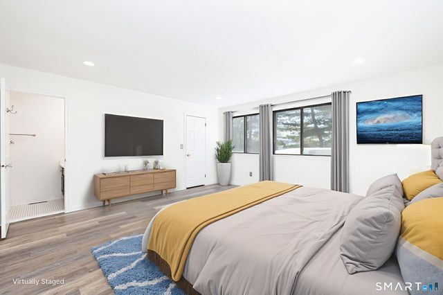 78 Crossroads Lane 78, Glastonbury, CT 06033