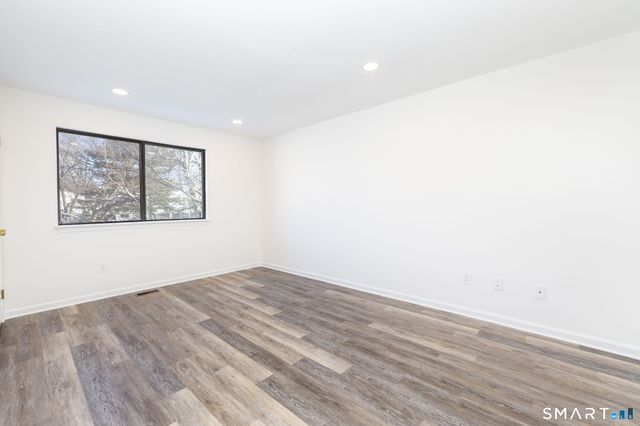 78 Crossroads Lane 78, Glastonbury, CT 06033