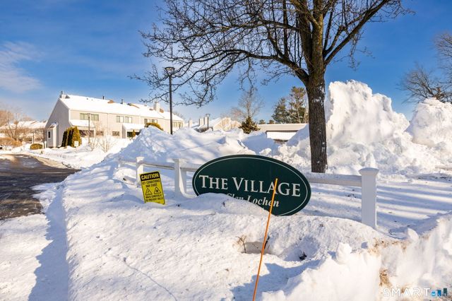 78 Crossroads Lane 78, Glastonbury, CT 06033