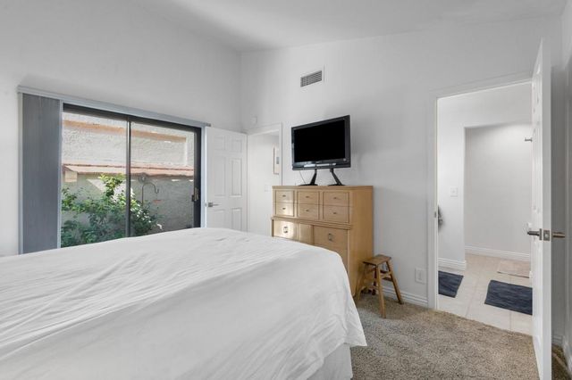 68482 Calle Toledo, Cathedral City, CA 92234