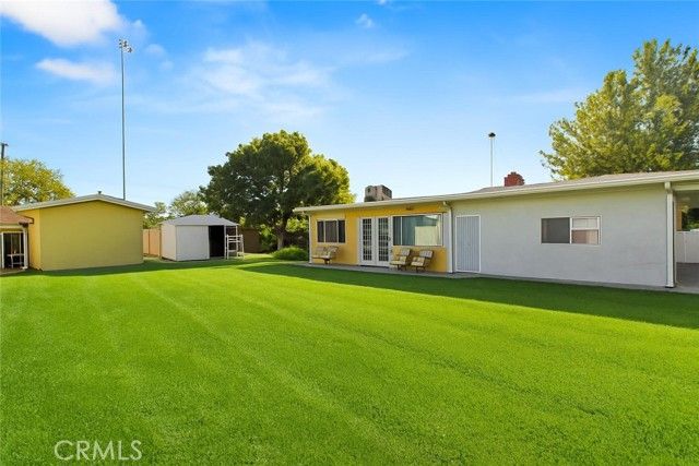 340 E Shamrock, Rialto, CA 92376