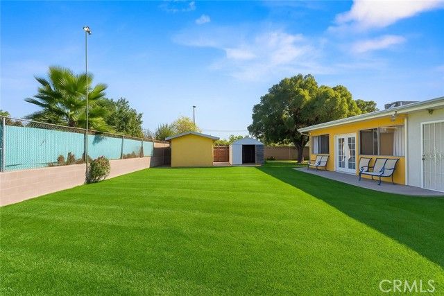 340 E Shamrock, Rialto, CA 92376