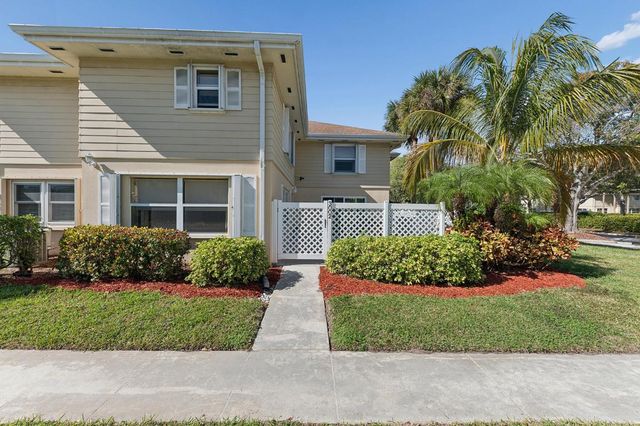 3002 Hayden Court, Boynton Beach, FL 33436