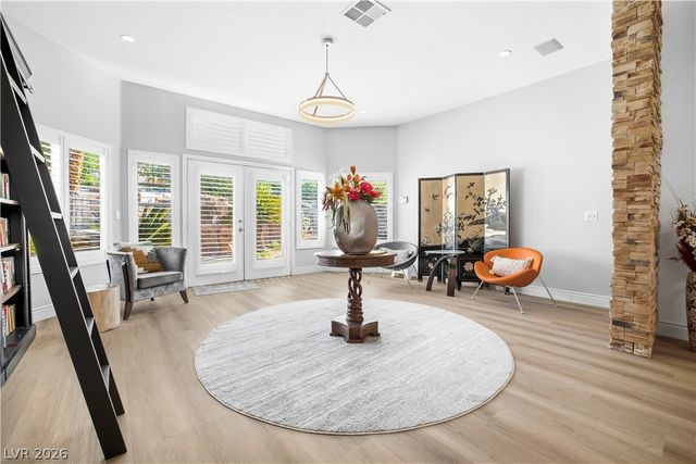 265 Great Duke Avenue, Las Vegas, NV 89183